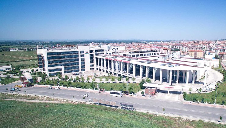 Devlet hastaneleri sağlık turizmine açılıyor