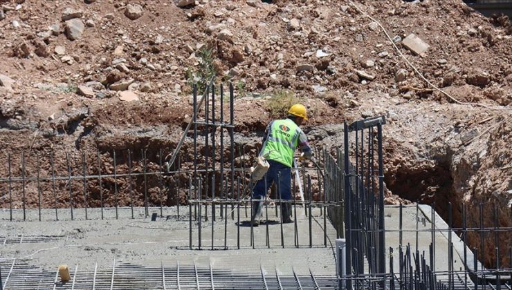 İNŞAATTA ÇALIŞAN SAYISI 2 MİLYONA YAKLAŞTI