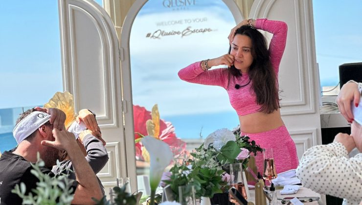 AYÇA KURU’DAN QLUSIVE OTEL’DE “YÜZ YOGASI” EĞİTİMİ