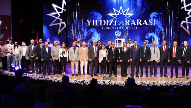 UYUMSOFT’A TEKNOLOJİ DÜNYASININ PRESTİJLİ ÖDÜLÜ
