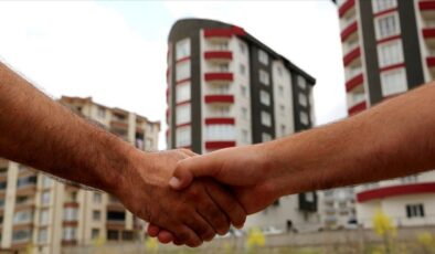 KONUTTA REEL DÜŞÜŞ SÜRÜYOR