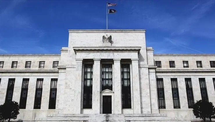 FED’DEN ÜÇ YIL SONRA İLK FAİZ ARTIRIMI