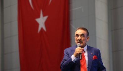 ‘ÇOCUKLAR BESLENSİN’ DİYE FEDAKARLIK YAPIYORUZ